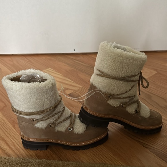 NWOT Marc Fisher Real Shearling Hiking Boo… - Picture 10 of 12